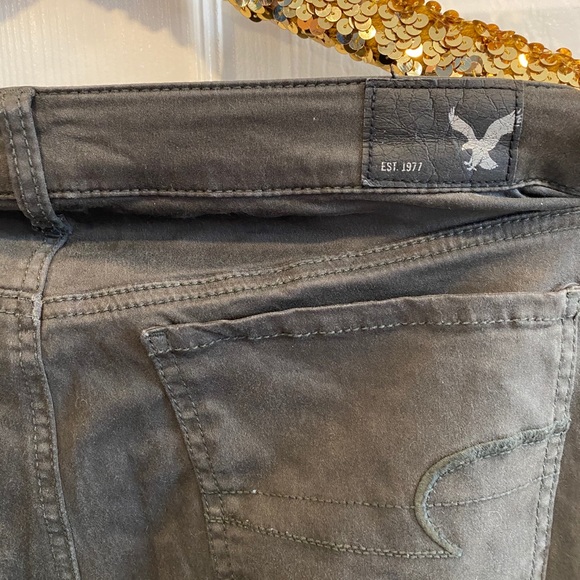 AEO olive green sateen jeggings - Picture 3 of 6